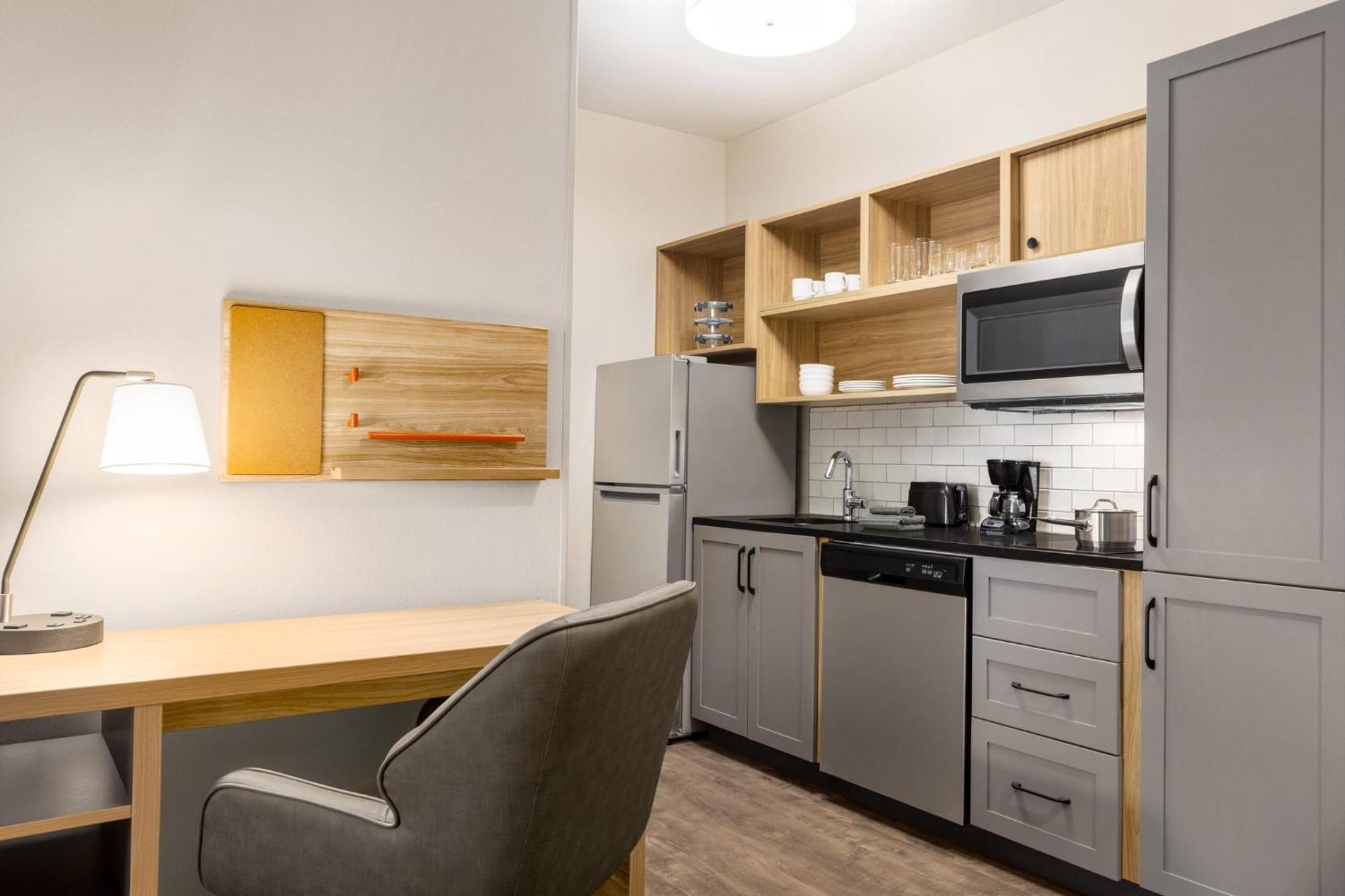 Candlewood Suites Pittston By Ihg Exterior foto